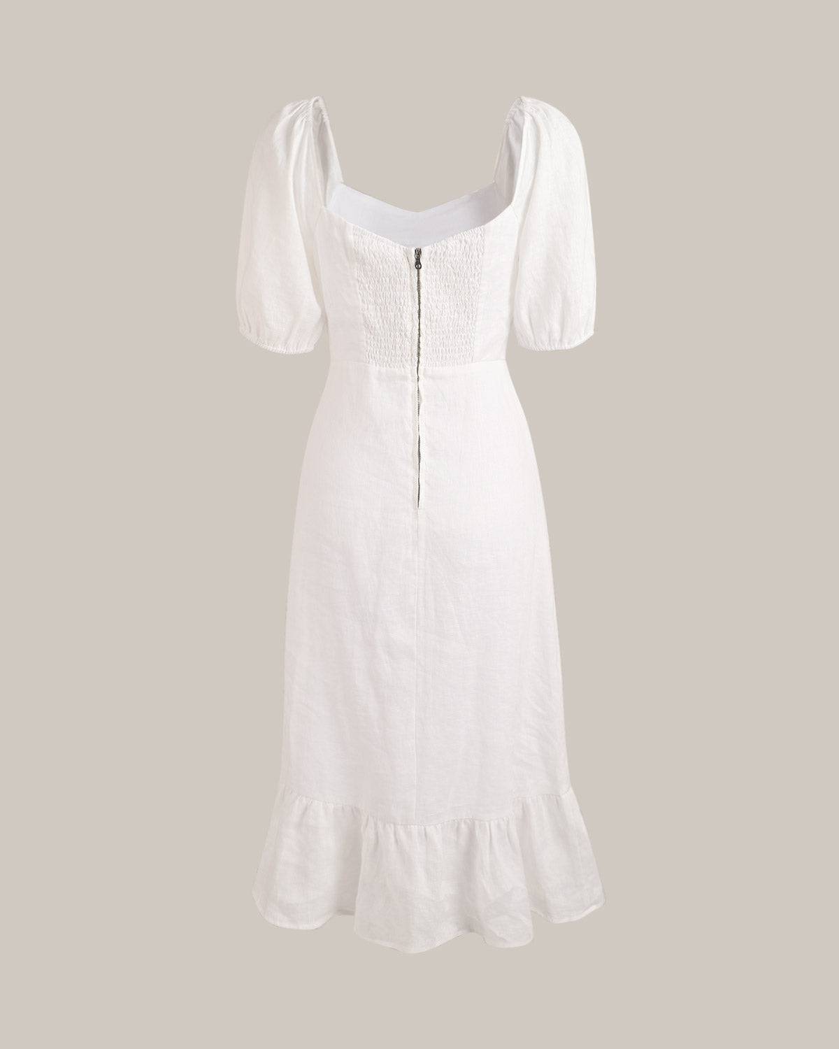Vestido midi com mangas bufantes e fenda na barra