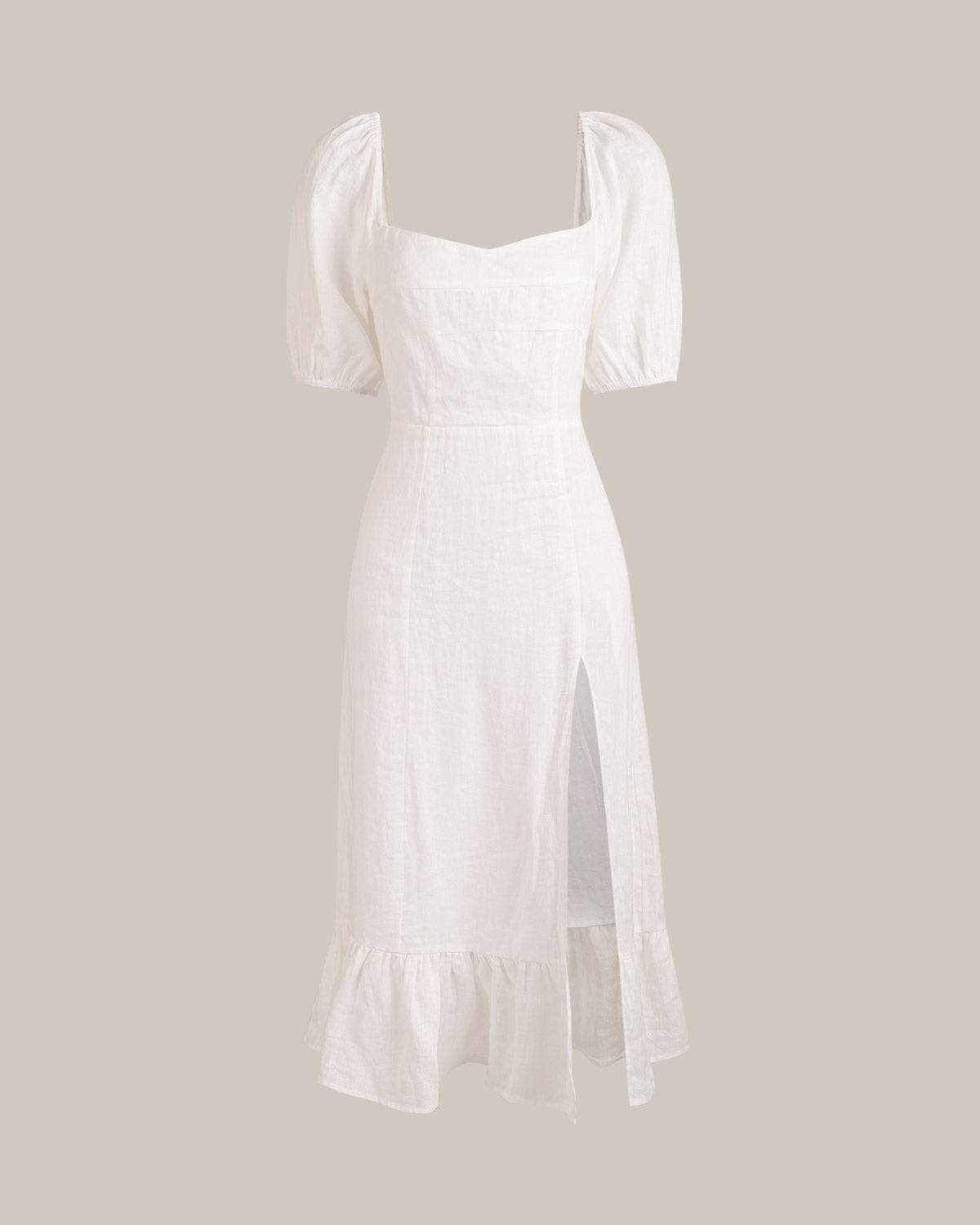 Vestido midi com mangas bufantes e fenda na barra