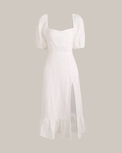 Vestido midi com mangas bufantes e fenda na barra