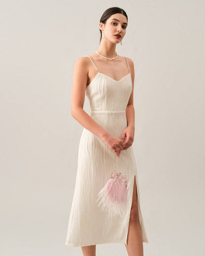 Vestido Midi Texturizado com Alças de Pérolas