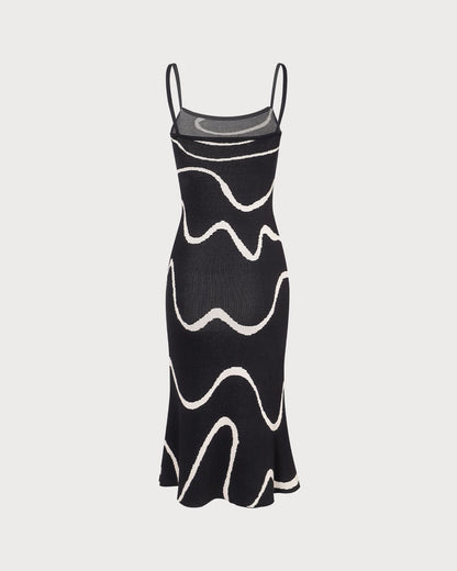 Vestido midi em tricot com barra sereia ondulada — Preto