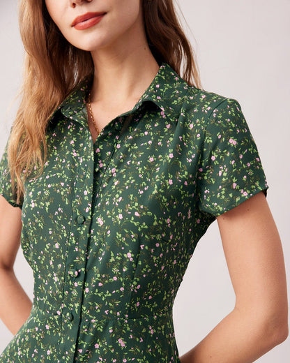 Vestido midi floral verde com gola de lapela e abotoamento frontal
