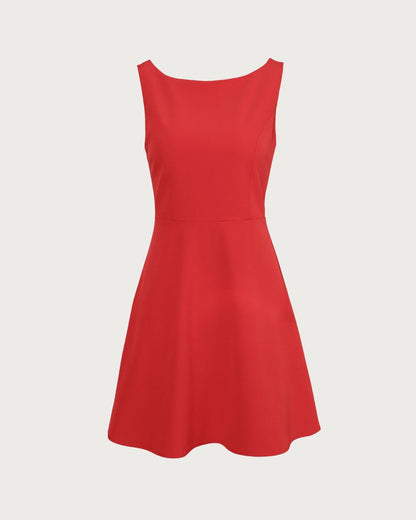 Vestido mini vermelho com decote canoa e cintura alta