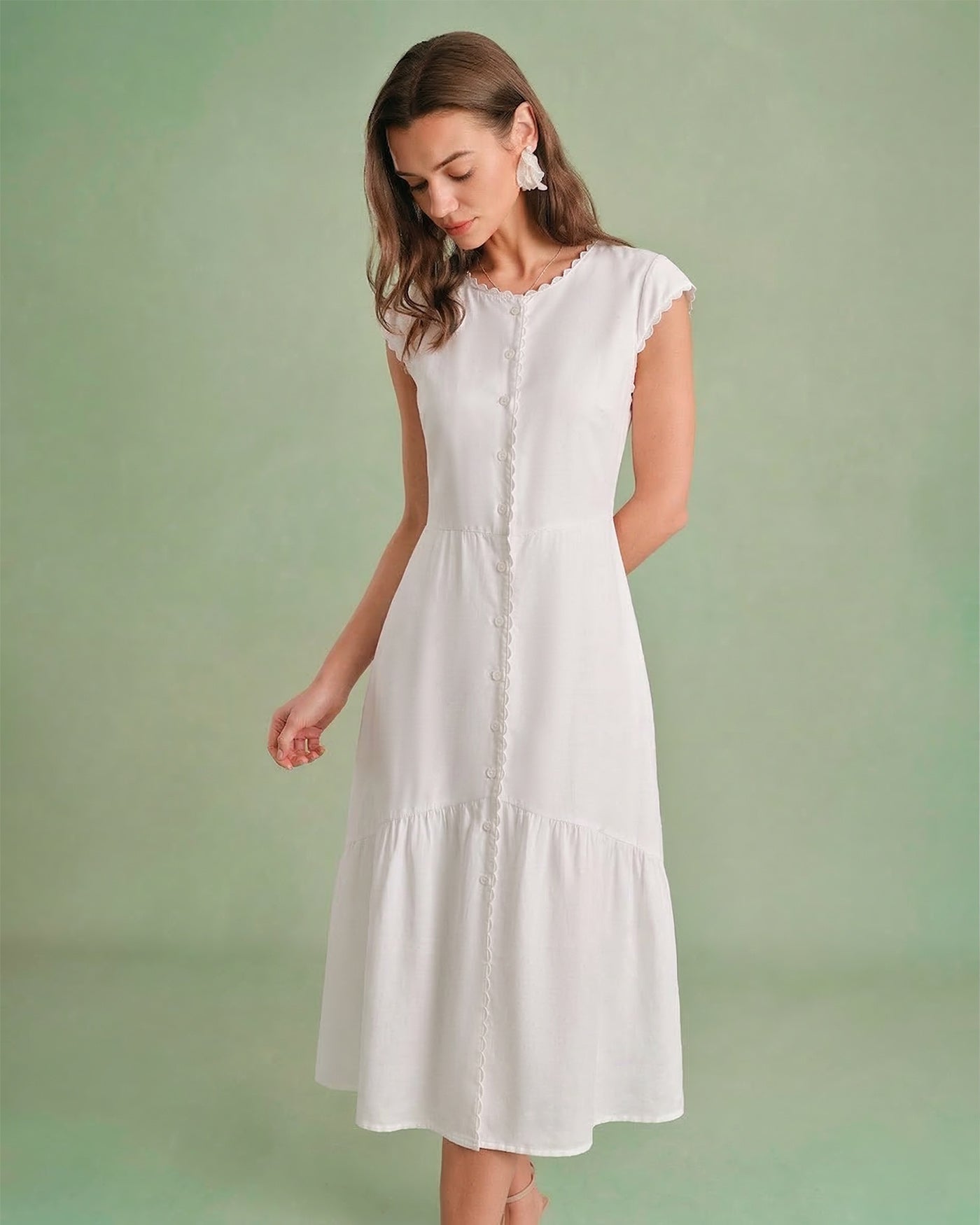 Vestido Midi Liso com Lapela