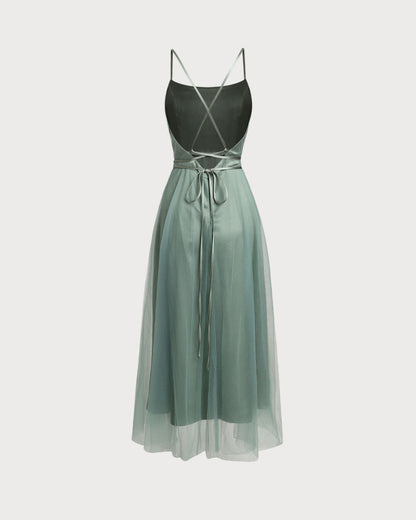 Vestido midi slip fluido em tule verde