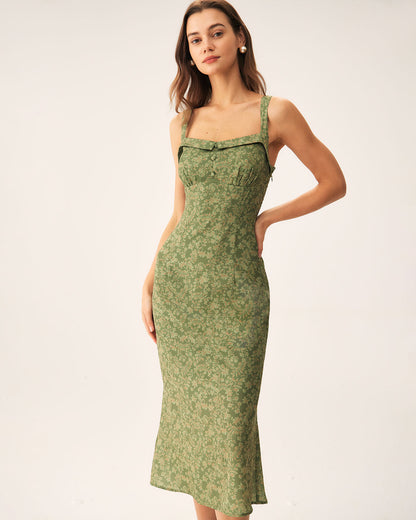 Vestido midi lencinho com decote quadrado e estampa floral verde
