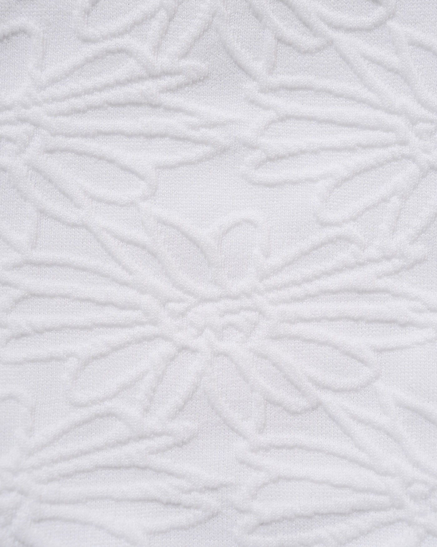 Conjunto de biquíni branco texturizado com top cortininha triangular de amarração no pescoço