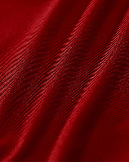 Conjunto de biquíni triângulo vermelho com calcinha de cintura baixa