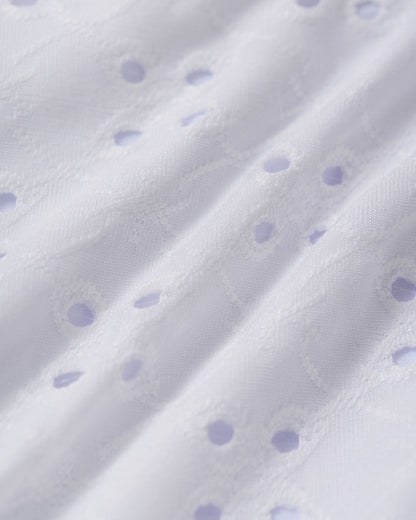 Conjunto de biquíni em jacquard branco com aro e cordão ajustável