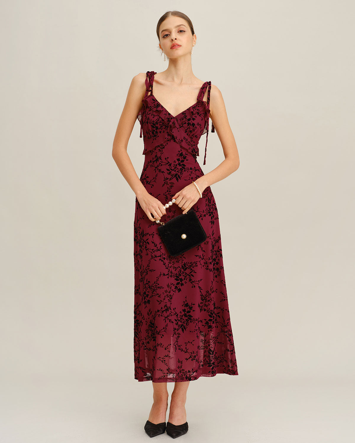 Vestido slip midi floral vermelho com babados