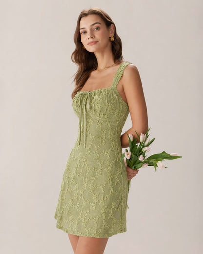 Mini vestido floral em tule verde