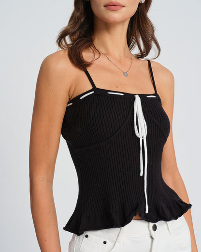 Top cami tomara-que-caia com detalhe contrastante — Preto