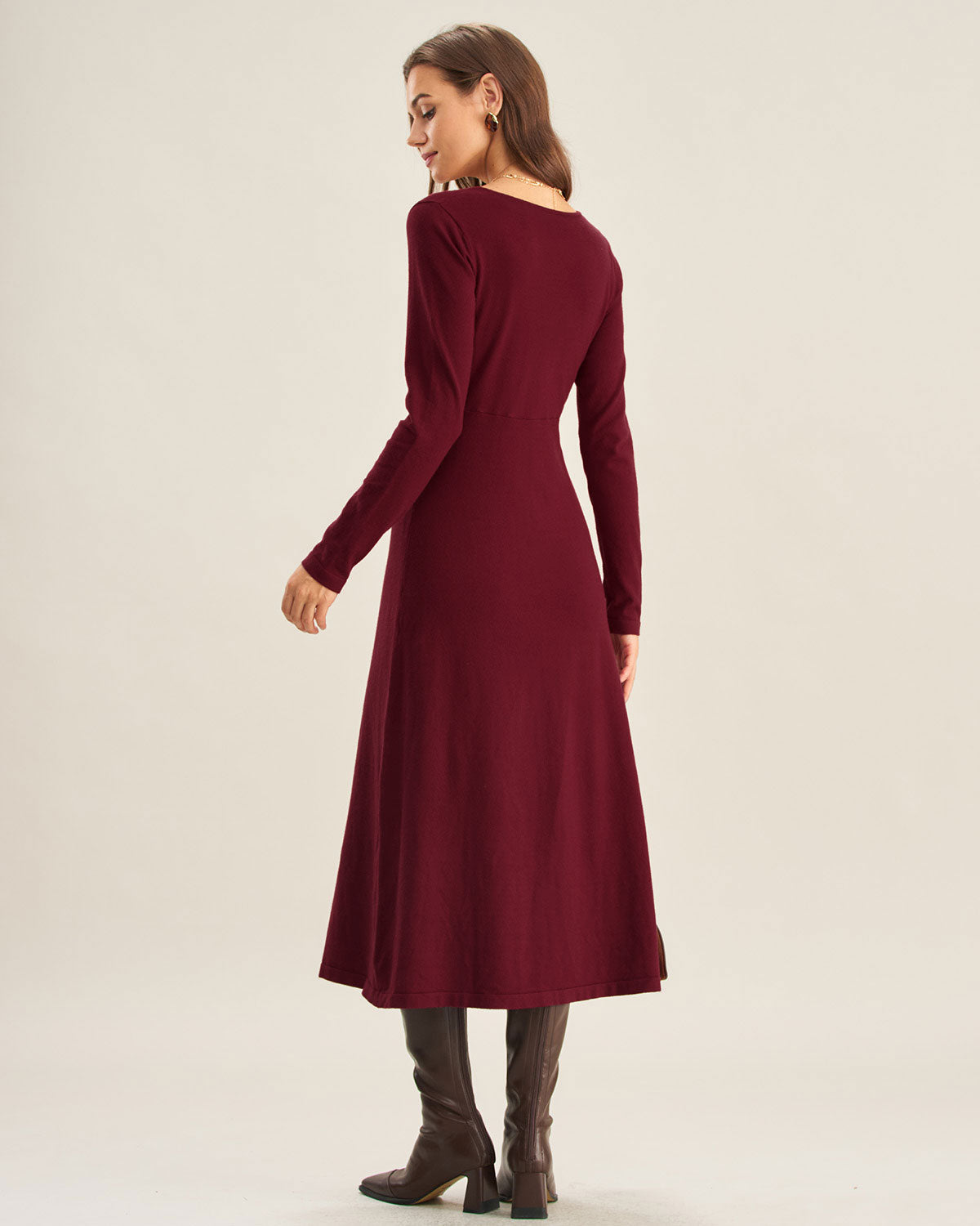 Vestido de tricô evasê com recortes — Vermelho