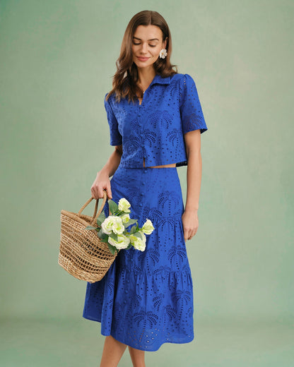 Blusa Azul Texturizada com Gola Abotoável
