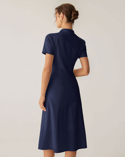 Vestido midi azul marinho com bolso e manga curta