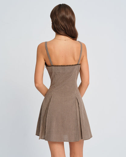 Mini-vestido slip xadrez marrom com franzidos