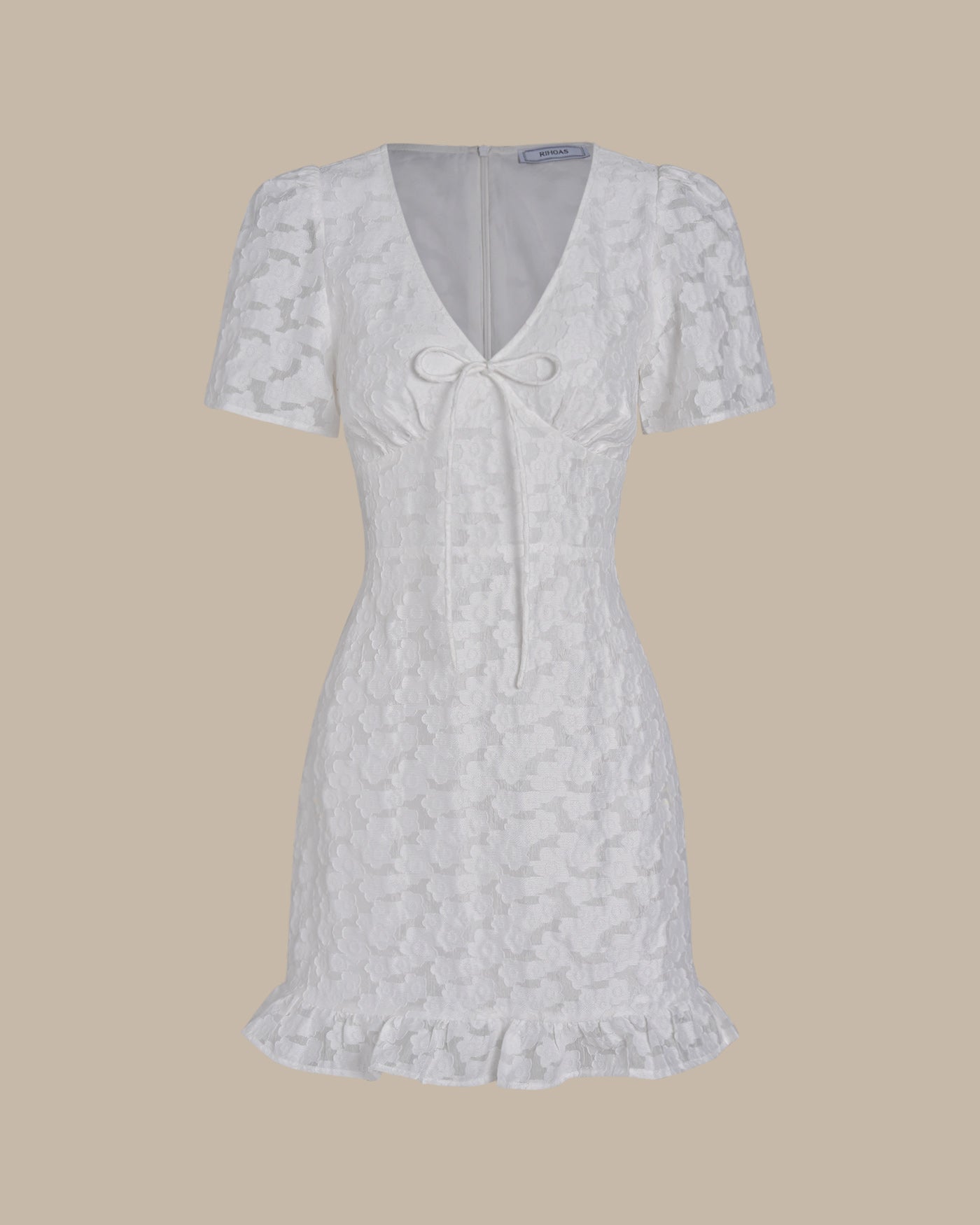 Mini vestido jacquard branco com decote em V