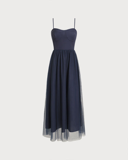 Vestido slip longo azul com franzidos e caimento fluido