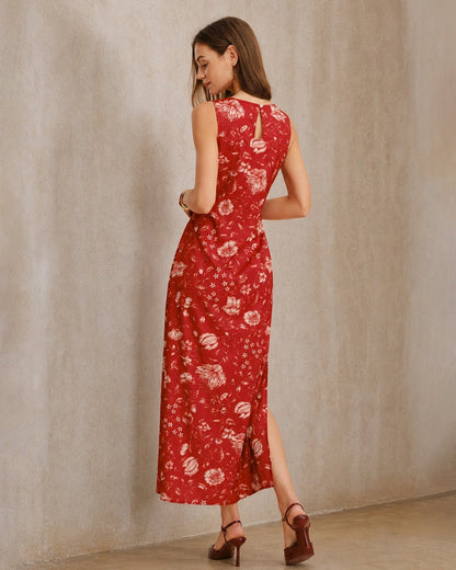 Vestido Longo Vermelho com Decote Canoa, Estampa Floral e Fenda