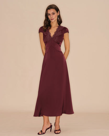 Vestido longo em renda com decote em V — Vinho