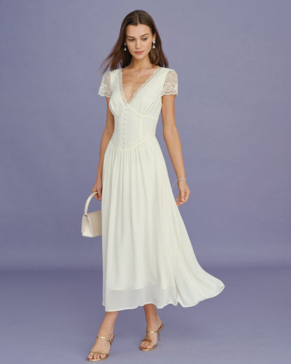 Vestido longo damasco com decote em V e recortes em renda