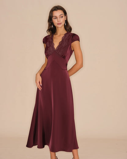 Vestido longo em renda com decote em V — Vinho