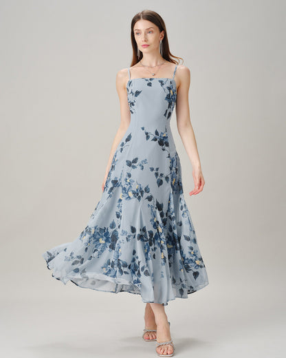 Vestido longo sem mangas em chiffon floral azul