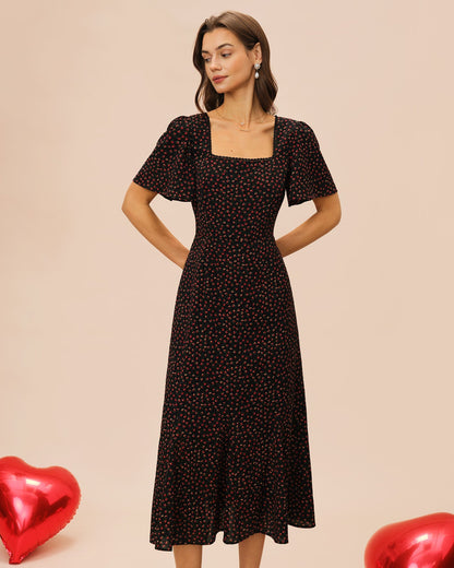 Vestido midi floral preto com decote quadrado e mangas borboleta