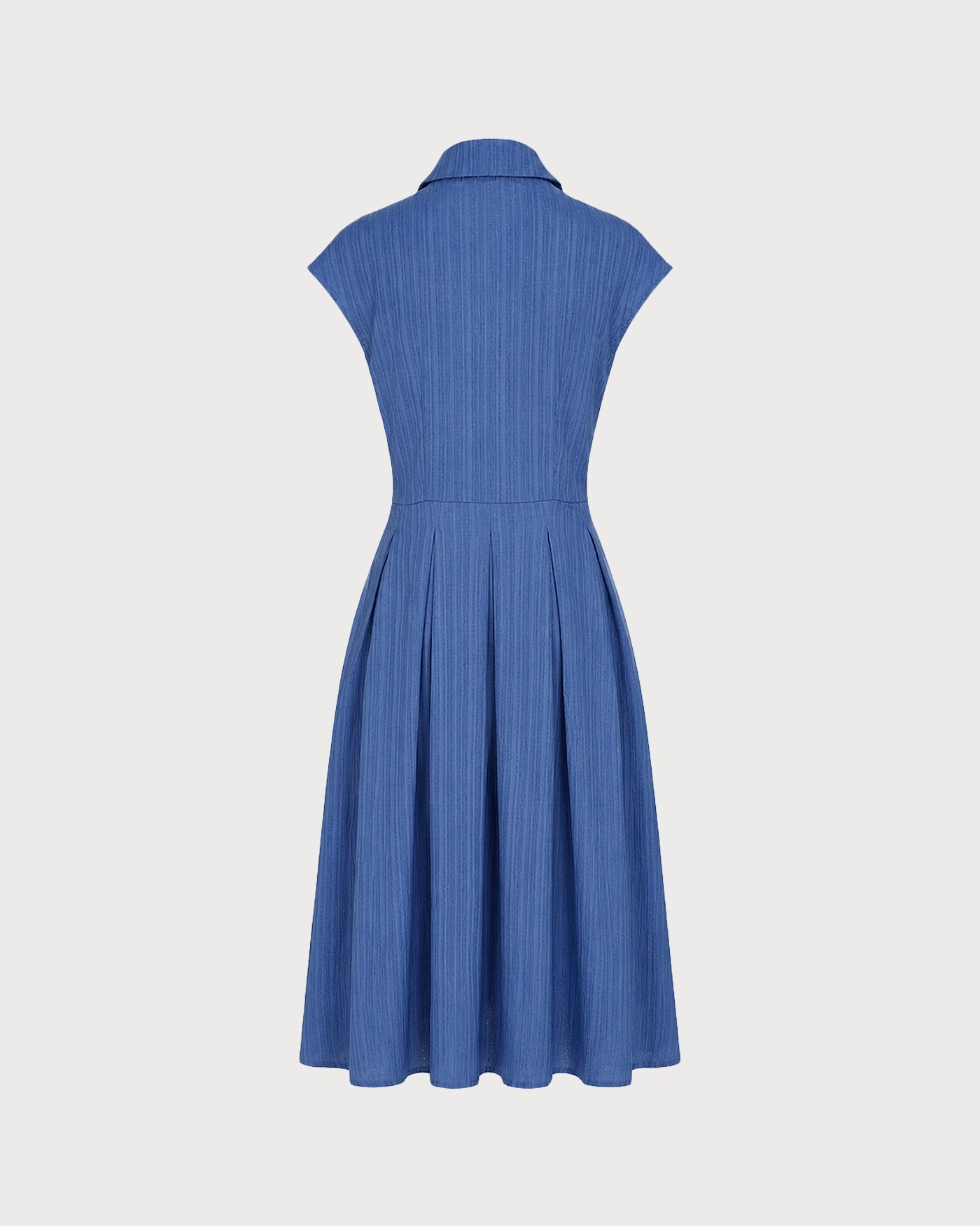 Vestido midi com gola azul e botões frontais
