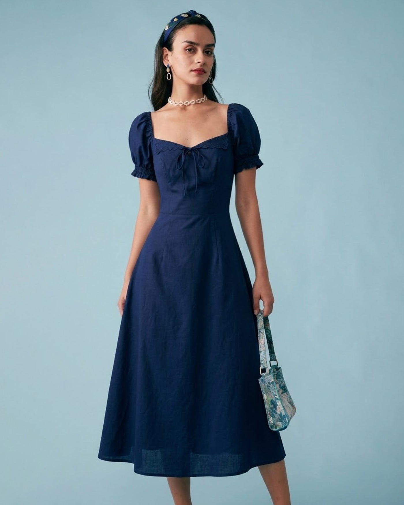 Vestido Midi Azul Marinho com Decote em V e Mangas Bufantes