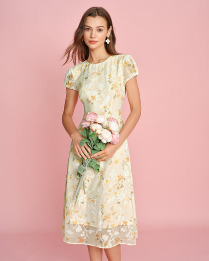 Vestido Midi Amarelo em Jacquard com Mangas Bufantes