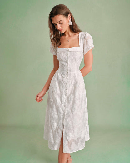 Vestido Midi Branco com Decote Quadrado e Tiras Cruzadas