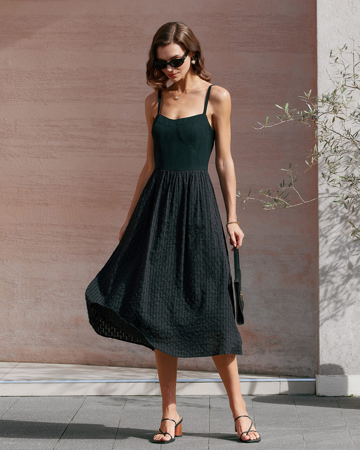Vestido midi slip com decote coração — Preto