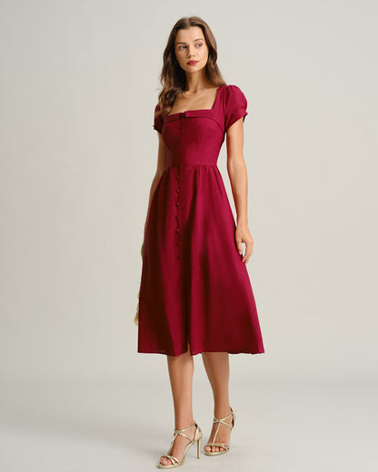 Vestido midi evasê com decote quadrado — Vinho