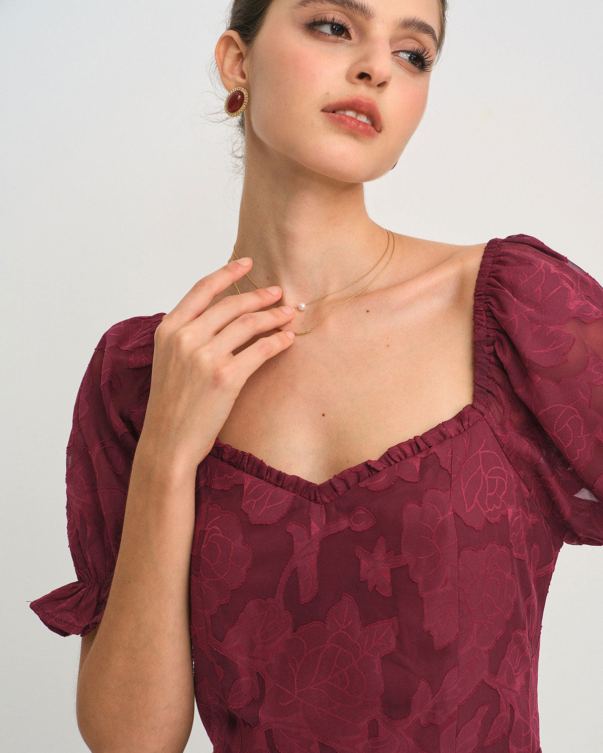 Vestido Midi Jacquard com Fenda - Vinho