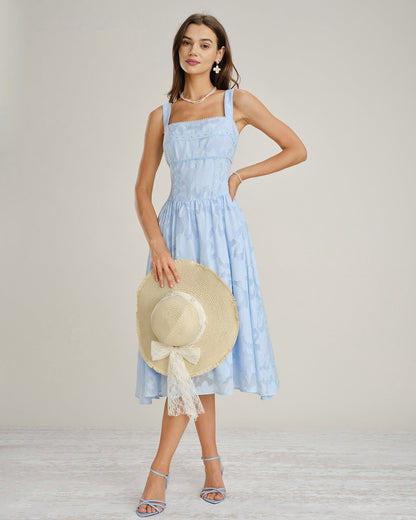 Vestido midi azul com decote quadrado e jacquard com renda
