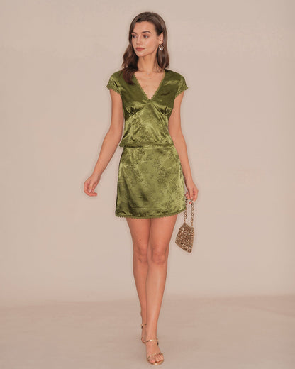 Saia mini de cetim com estampa floral verde