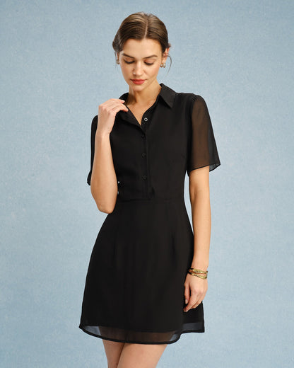 Vestido curto preto com gola abotoada