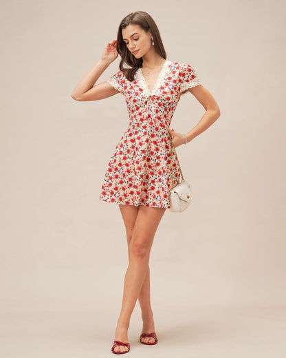 Vestido curto de renda floral com decote em V — Vermelho