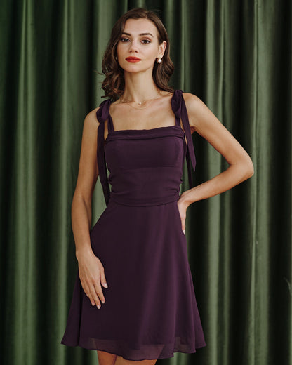 Vestido mini de chiffon roxo com alças de amarrar