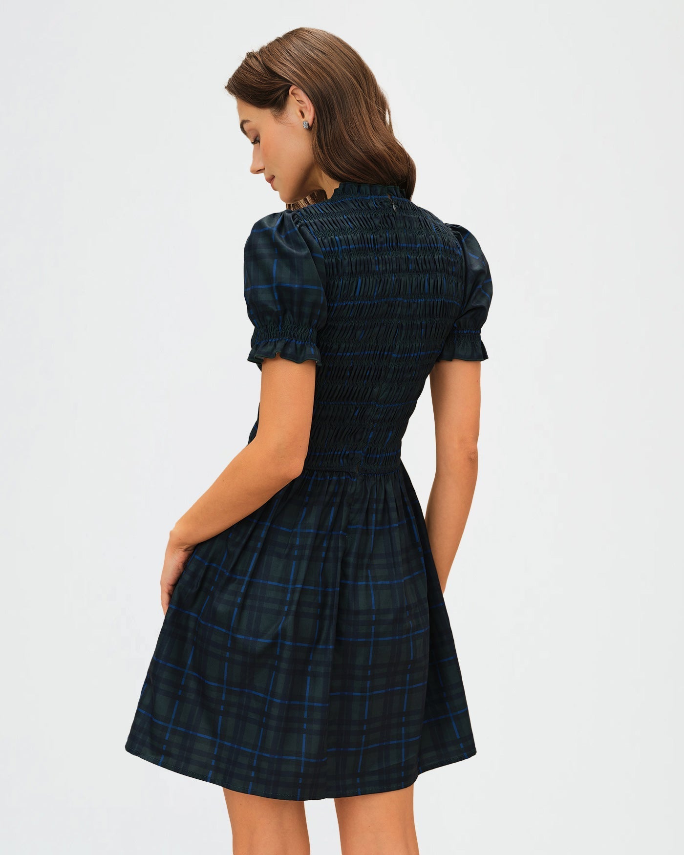 Mini vestido xadrez verde com mangas bufantes