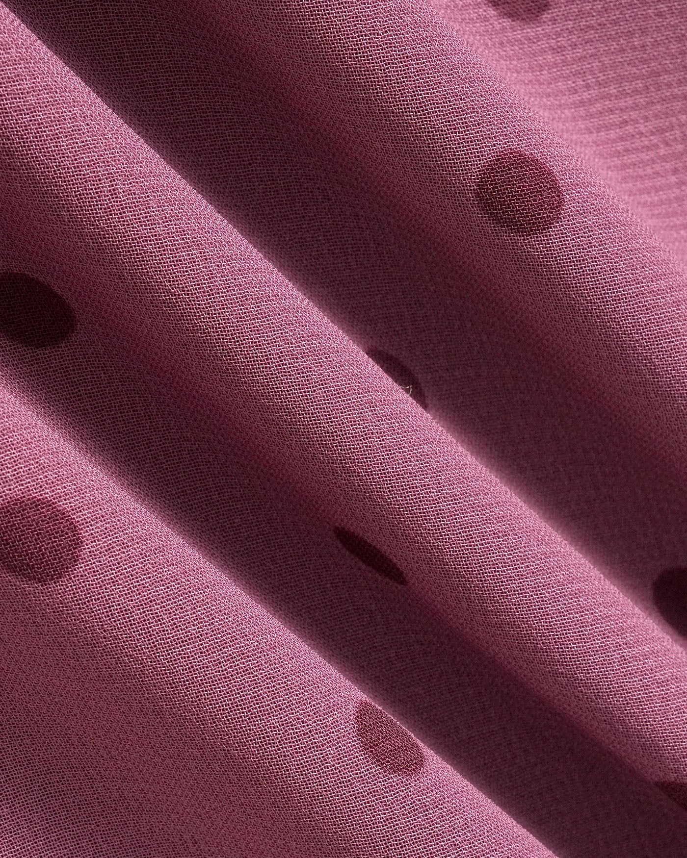 Mini-saia de chiffon roxa com poás