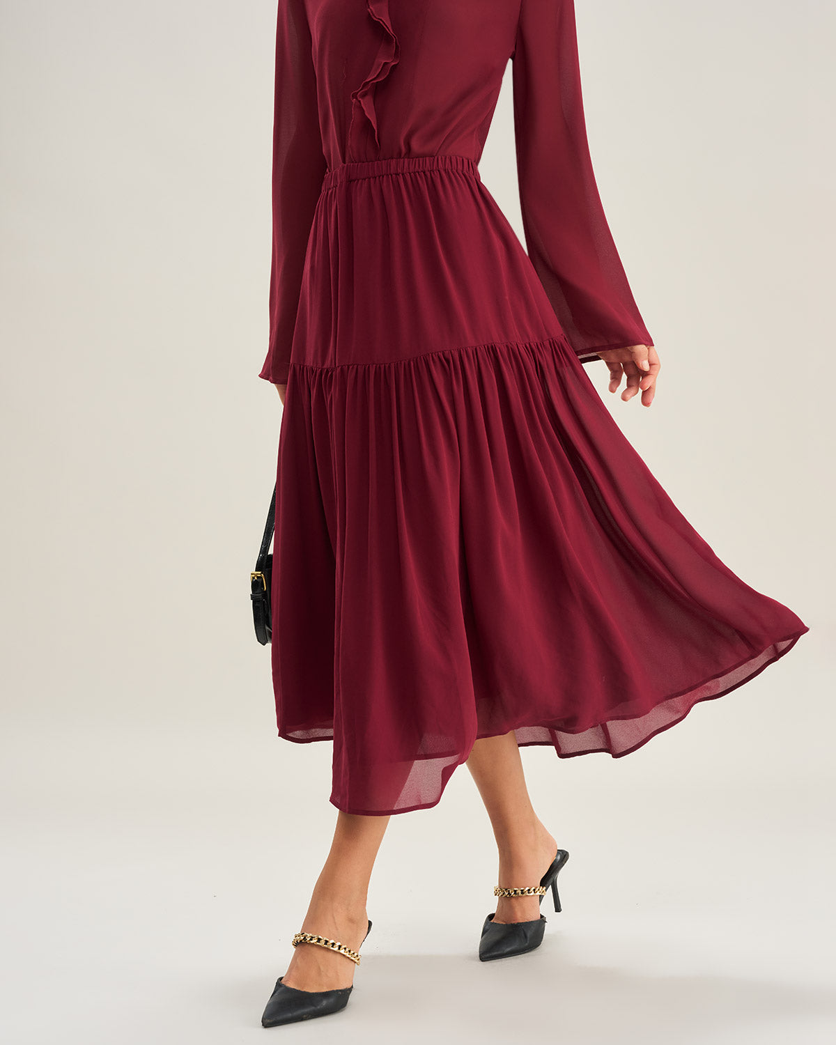 Saia midi evasê em chiffon vinho