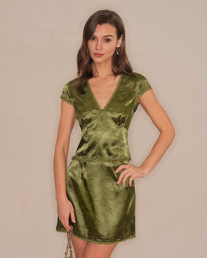Blusa de cetim floral com decote em V — Verde