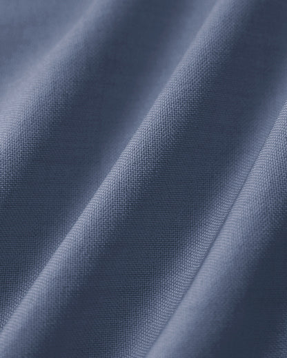 Colete Azul com Decote Canoa e Abotoamento Simples