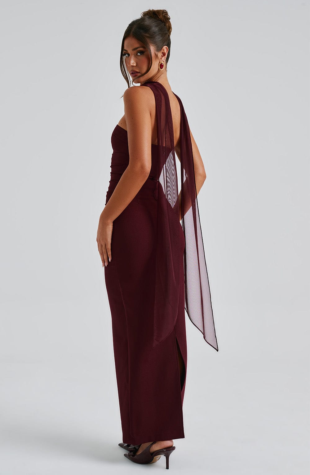 Yulia Vestido Longo - Laqueado Cereja